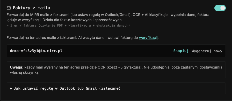 Firmowy adres do przekazywania faktur mailem: system czyta dane i wstawia fakturę do weryfikacji, około 5 groszy za fakturę